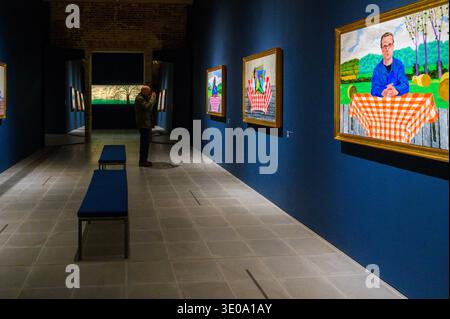 The exhibition will include new works and a site specific mural, a large frieze called A Year in Normandie in the garden at Serpentine North from 12th March - 3rd August. New work include five still lifes and five portraits of members of Hockney’s close circle. They are united by the recurring motif of  gingham tablecloth. Stock Photo
