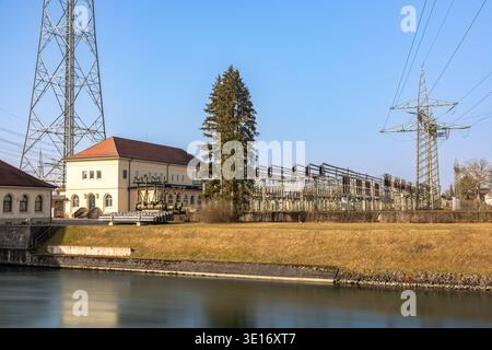 Hydroelectric power plant at river Lech canal in Meitingen, Bavaria, Germany Stock Photo