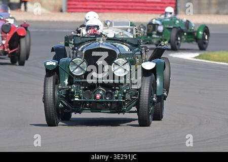 Mark Manton, Bentley Speed 6, Fox and Nicholl Trophy Race a fifteen minute race for Standard and Modified Pre-War Sports Cars,  ODM, Owner Driver Mech Stock Photo