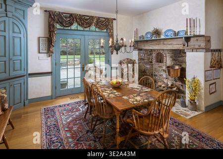 Colonial style dining room in residential home, Philadelphia Pennsylvania, USA Stock Photo