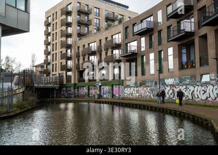 A scene along the Regent's Canal in Camden Town, London Stock Photo