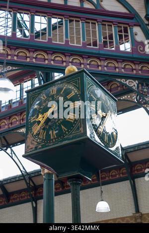Leeds Kirkgate Market, Historic Victorian Market Hall in Leeds, West Yorkshire, England Stock Photo
