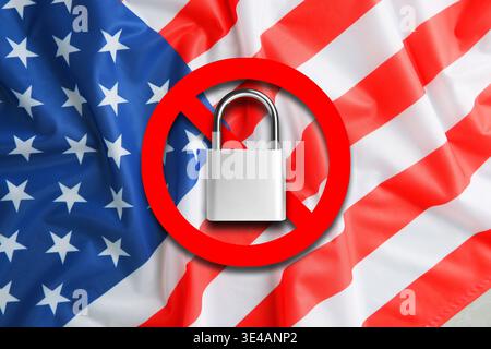 Visa application. Flag of USA and prohibition sign with paddle lock Stock Photo
