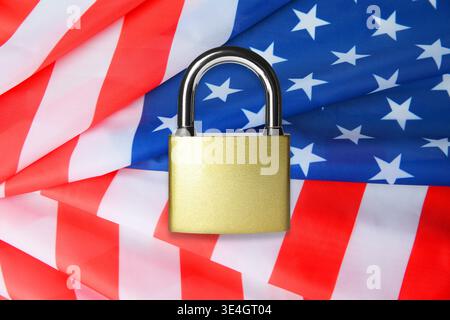 Visa application. Flag of USA and paddle lock Stock Photo