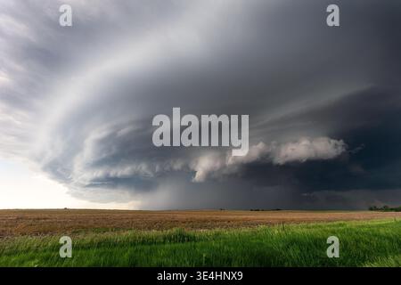 Dark storm clouds from a supercell near Broken Bow, Nebraska Stock Photo