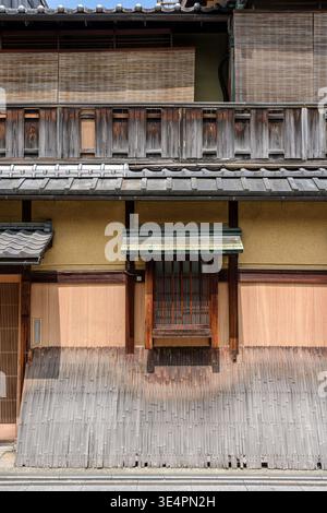 Traditional old Japanese architecture detail Stock Photo - Alamy