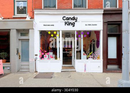 CandyKing, 306 Bleecker St, New York, NYC storefront of a Swedish candy store in Manhattan's West Village. candy king Stock Photo