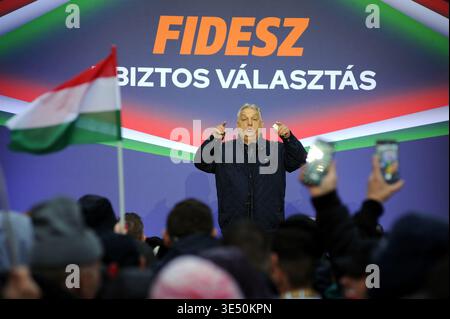 Hungary, Pecel, 28 March, 2026 : Viktor Orban, Prime Minister of Hungary, speaks during a campaign rally of the governing Fidesz Party. The rally is part of the Prime Minister's nationwide campaign trail before the Hungarian General Election scheduled for April 12   Photo © Giuseppe Lian/Sintesi/Alamy Live News Stock Photo