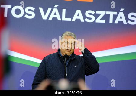 Hungary, Pecel, 28 March, 2026 : Viktor Orban, Prime Minister of Hungary, speaks during a campaign rally of the governing Fidesz Party. The rally is part of the Prime Minister's nationwide campaign trail before the Hungarian General Election scheduled for April 12   Photo © Giuseppe Lian/Sintesi/Alamy Live News Stock Photo