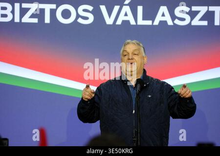 Hungary, Pecel, 28 March, 2026 : Viktor Orban, Prime Minister of Hungary, speaks during a campaign rally of the governing Fidesz Party. The rally is part of the Prime Minister's nationwide campaign trail before the Hungarian General Election scheduled for April 12   Photo © Giuseppe Lian/Sintesi/Alamy Live News Stock Photo