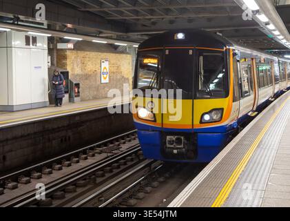 British Rail Class 378 Capitalstar London Overground train, Windrush Line, Whitechapel railway station, London, England, UK Stock Photo