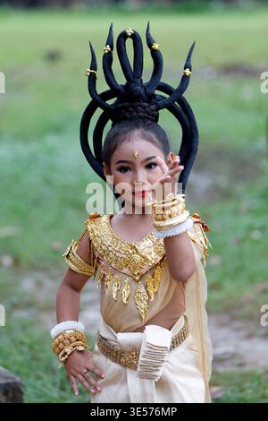 Young Cambodian dancer. Classical ballet. The dance of the Apsaras.  Siem Reap. Cambodia. Stock Photo