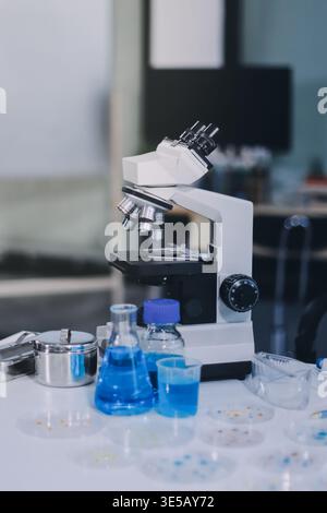 Researchers working in the clinical laboratory Stock Photo