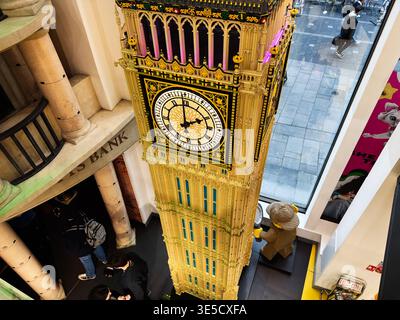 Model big ben hi-res stock photography and images - Alamy