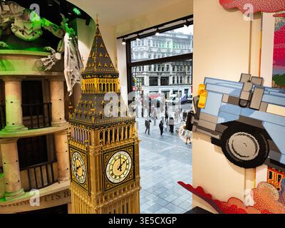 Model big ben hi-res stock photography and images - Alamy