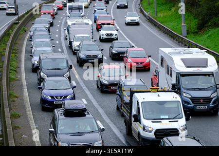 Bristol, UK. 3rd Apr, 2026. As fuel prices climb the Easter Getaway causes traffic congestion on the M5 between junctions 15/16 and 17 at Bristol. Managed motorway speed restrictions are in place due to the volume of traffic heading south towards Devon and Cornwall. Highways England reports speeds below 20 mph. Credit: JMF News/Alamy Live News Stock Photo