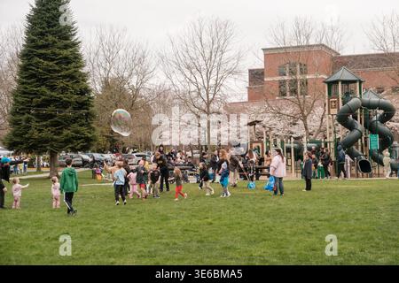 Puyallup, Washington, USA, 04.04.2026 - Pioneer Park Puyallup: Library, Playground, and Celebration Happy Easter Stock Photo