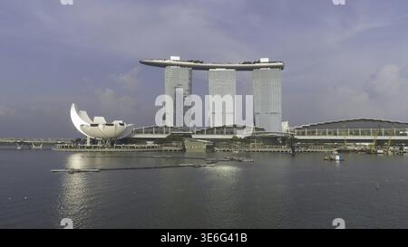 Aerial view of Cloudy sky at Marina Bay Singapore city skyline Stock ...