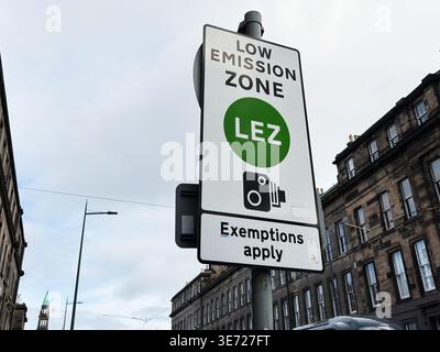 LEZ low emission zone road sign with camera enforcement on a historic Edinburgh street scene. Stock Photo