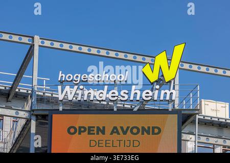 Zwolle, The Netherlands - March 19, 2026: The Windesheim college with the Dutch text "Open House Part-time" in Zwolle, The Netherlands Stock Photo