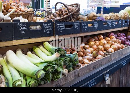 Fresh organic vegetables on display at Borough Market in London Stock Photo