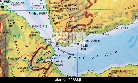 Map showing the Bab el Mandeb Strait between Yemen and the Horn of ...