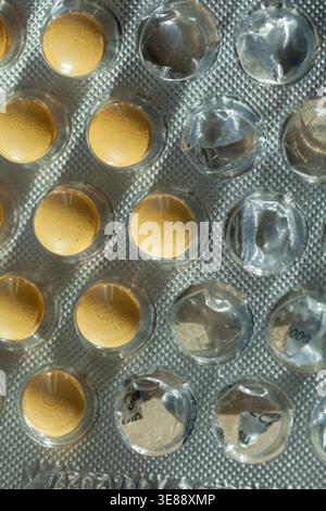Vitaminpillen Vitamin D in Verpackung, Deutschland Stock Photo