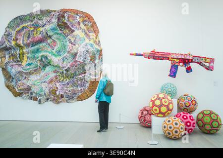 Saatchi Gallery Textile Art Redefined: Saatchi Gallery Textile Art