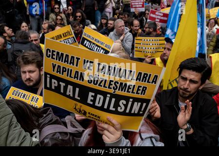 Protesters hold placards during the demonstration. On April 15, 2026, in the province of Kahramanmaras, Turkey, a 14-year-old child carried out an attack that claimed the lives of nine people, including eight students and one teacher. The day before this attack, a similar attack had taken place in the city of Sanliurfa in southeastern Turkey. Following the attacks, teachers across Turkey decided to go on a three-day strike, and mass protests were held. Hundreds of people gathered in front of the Istanbul Provincial Directorate of National Education to protest against the attacks. Stock Photo