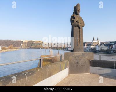 Sunny view of Archbishop Balduin statue on Moselle bridge in Koblenz. Stock Photo