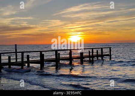 Beach / jetty / sea / sea view / sunset / Strand / Steg / Meer / Meerblick / Sonnenuntergang Stock Photo