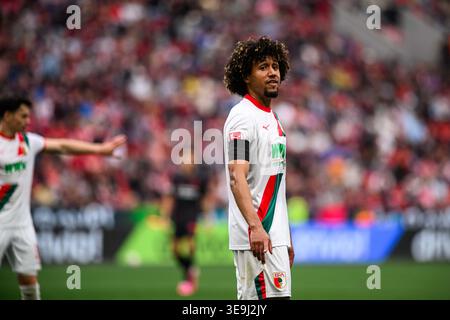 Han-Noah Massengo (FC FC Augsburg, #4), goal celebration after goal to ...