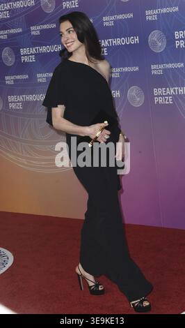 Anne Hathaway at the 12th Breakthrough Prize Ceremony held at Barker ...
