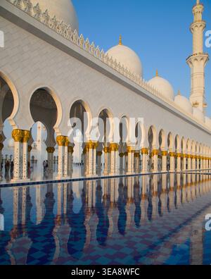 United Arab Emirates, Abu Dhabi, Sheikh Zayed Grand Mosque, Stock Photo