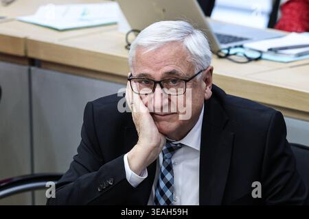 Michaelh Roland Finanzminister Michael Richter CDU,Sachsen Anhalt - Landtagssitzung im ...