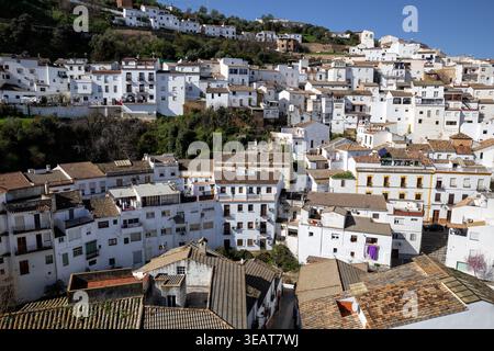 Rooftop view of Setenil de las Bodegas, a Spanish white town. Andalusia, Spain Stock Photo