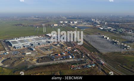 Groningen, Netherlands - 20 January 2026: Aerial view of Datacenter Westpoort with its cooling units, an adjacent electrical substation, and surroundi Stock Photo