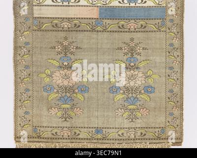 Kontusz sash, semi-solid sash with flower bushes ornament, four-sided sash with plant ornaments, Polish sash used in national costume, men's clothing accessory. Bipartite heads with a motif of a stylised flower tree growing from a miniature mound: on one side a white and brown background with brown heads, on the other blue and crimson and gold heads. The pattern on the gold heads is multicolored, and on the brown heads is off-white. Signed at the bottom of the heads, lying down, FS. 18th century, Lyon. Length 294 cm, width 30 cm., A rectangular woven textile with a muted beige background Stock Photo