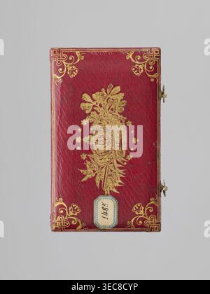 Rectangular key case with a hinged lid and two clasp hooks. Trimmed with red leather, with gilded embossing; on the lid a frame along the edge with an ornament in the corners. In the centre, a ducal mitre. On the underside, a gilded frame along the edge; in the centre a non-gilded embossed rhombus with an inscribed quatrefoil, and in the centre a rhombus with a four-petal rosette. Glued on a printed card and with a typewritten note describing that it was presented in 1833 as a wedding gift. 1833, Darmstadt, Germany; materiaI/varia. Dimensions: height 9.8 cm, width 5.9 cm, depth 1.8 cm., A Stock Photo