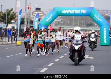 ISTANBUL, TURKIYE - APRIL 19, 2026: Athletes running in old town of Istanbul city during Istanbul Half Marathon Stock Photo