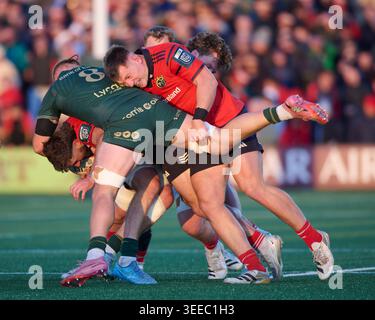 Alex Nankivell of Munster during the United Rugby Championship Round 4 ...