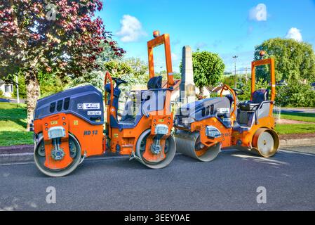 Two HAMM Series HD CompactLine tandem rollers at site of road works - Preuilly-sur-Claise, Indre-et-Loire (37), France. Stock Photo