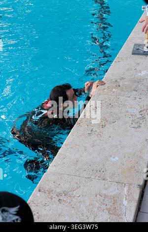 Monte Carlo, Monaco. 16th May 2026. Nyck De Vries of Mahindra Formula E Team jumps off the Monaco Circuit pool diving board at the end of after his win Day 1 of the Race Weekend at the Circuit de Monaco during the Formula E Monaco E-Prix weekend on May 16, 2026 in Monte Carlo, Monaco. Stock Photo
