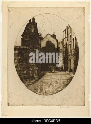Rue Saint Julien le Pauvre by David Young Cameron, 1904, depicting a narrow Parisian street lined with tall buildings and a few pedestrians beneath a crescent moon Stock Photo