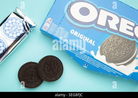 Mykolaiv, Ukraine - April 25, 2026: A package of Original Oreo chocolate sandwich cookies on blue background. Top view Stock Photo