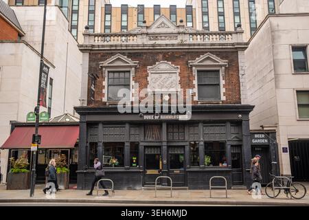 LONDON - APRIL 1, 2026: SHEPHERDS BUSH ROAD HAMMERSMITH – Laurie Arms Duke of Hammersmith traditional pub Stock Photo
