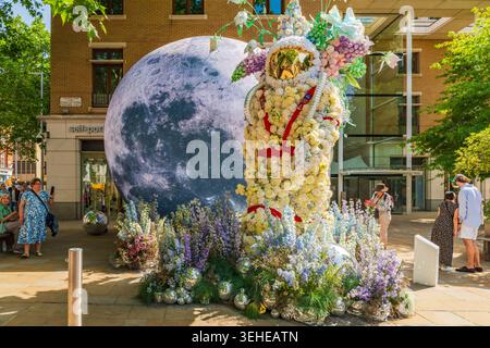 LONDON, UK - MAY 23, 2026: Spectacular floral displays for Chelsea in Bloom annual floral art show transform the streets of Chelsea with breathtaking Stock Photo