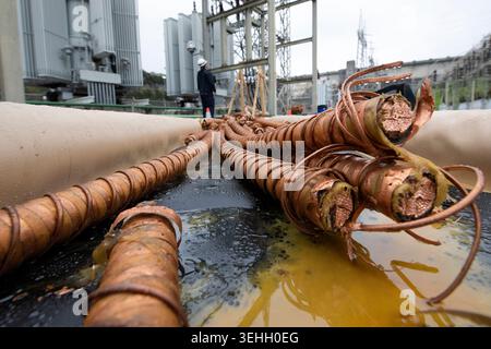 Medium voltage cables lie in a holding area April 18, 2022, at the Center Hill Dam Switchyard in Lancaster, Tennessee. Senior Electrician Ron Gatlin, Stock Photo