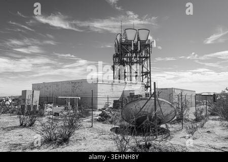 Hi Vista, California - In 1947 Bell System began building an initial network of 107 microwave towers, about 30 miles apart, to relay telephone and TV Stock Photo