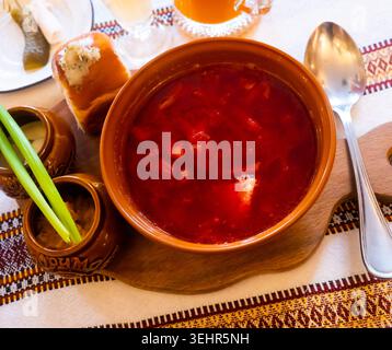 Ukrainian borscht with pampushky, minced salo and greens Stock Photo